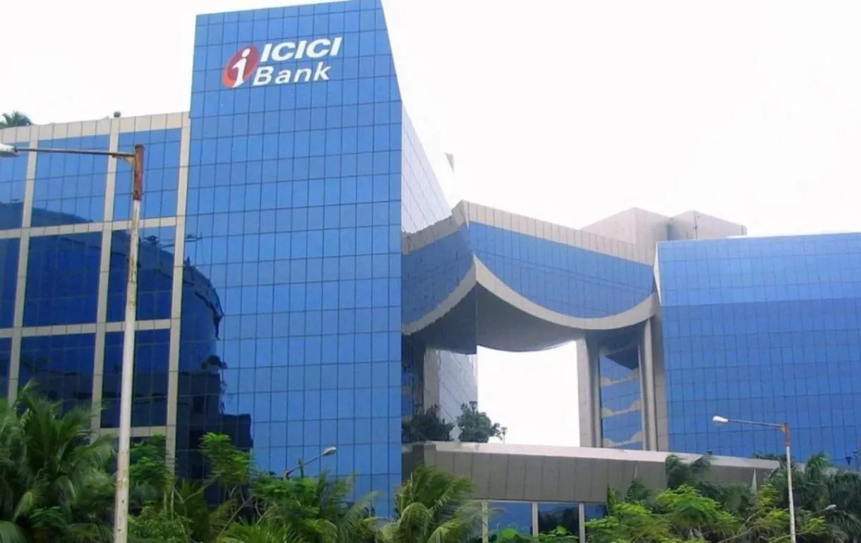 ICICI Bank Walk-in Freshers Job |Entry Level Job |Apply Graduates 2025